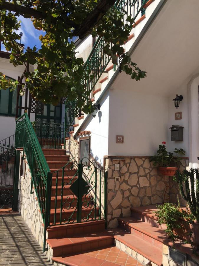 Residenza Antico Borgo Del Pozzo Aparthotel Трамонти Екстериор снимка